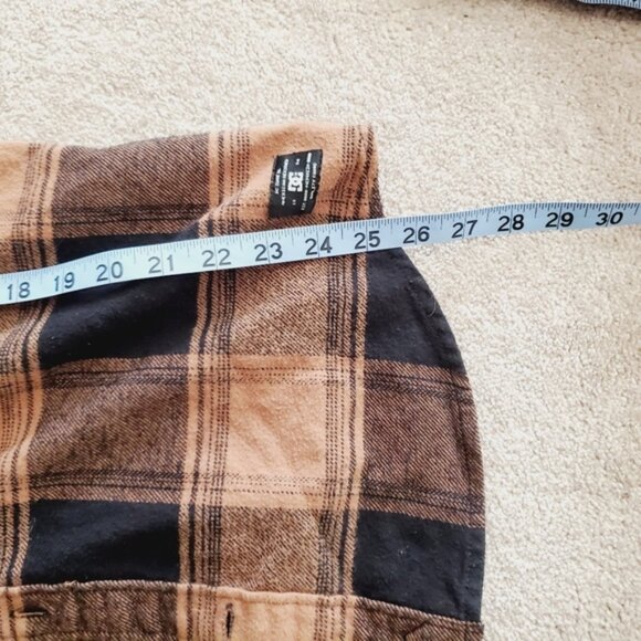 DC Men's Plaid Flannel Skater Grunge Outdoor Camp Hooded Shirt M - Picture 5 of 8